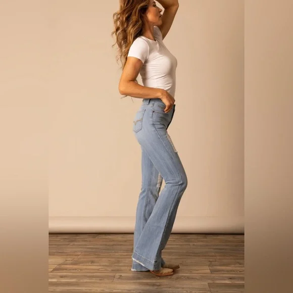 Classic Blue Flared Women's Jeans - Picture 3 of 15